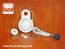 Projecteur A Led Couleurs Seamaid A Fixer A La Buse De Refoulement Sans Telecommande Pour Piscine Hors Sol Blanc H2o Piscines Spas