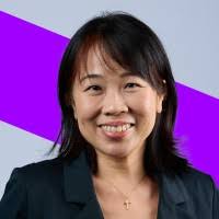 100+ perfiles de «Adelyn»