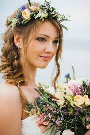 Tragen Sie Brautfrisur Seitwarts 30 Stilvolle Ideen Brautstyling Brautfrisur Brautstyling Ideen Brautfrisuren Mit Blumen Brautfrisur Blumen Im Haar