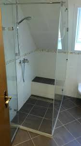 System wanne zur dusche, badewanne raus dusche rein. Praktikabel Schon Umsetzbar Badewanne Raus Dusche Rein Und Die Dachschrage Optimal Genutzt Badezimmer Badezimmer Dachschrage Neues Badezimmer