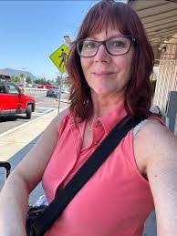 Rhea Calhoun's Instagram, Twitter & Facebook