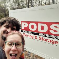 Beautiful Dr. Emily Thomas with her husband 😊💕 #DrEmily #DVM