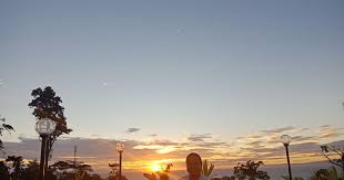 Setelah musa meninggal, tuhan memerintahkan yosua memimpin umat israel untuk memasuki dan merebut tanah kanaan. Renungan Minggu Laetare Yesaya 66 10 Dear Pelangi