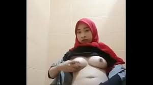 7,046 indonesia hijab masturbasi free videos found on xvideos for this search. Hijab Colmek Di Toilet Mall