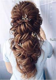 81 Beautiful Wedding Hairstyles For Elegant Brides In 2020 Pouted Com In 2020 Wavy Wedding Hair Hair Styles Short Wedding Hair