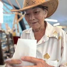 谢谢Jane Siow的祝福，林妈妈感恩合十🙇