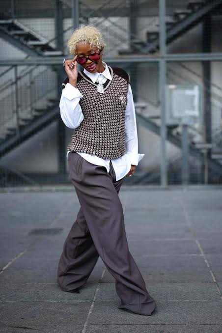 17 Sweater Vest Outfit Formulas I'm Wearing For The Picture Perfect Preppy Look