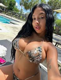 Sariixo - OnlyFans leaks