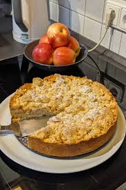 Apfelkuchen Mit Streusel Nach Omas Familien Rezept Instakoch De Rezept Apfelkuchen Apfelkuchen Streusel Apfelkuchen Rezept