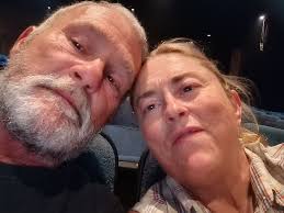 Hi all! I just wanted to introduce myself and share a photo I took. I  joined because like many, I'm lost in this. I hope to gain a little  knowledge! Thank you