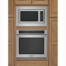 Single ovens must be installed in an appropriate cabinet that is provided with adequate ventilation to ensure the correct operation of the appliance. Whirlpool Countertop Microwave Trim Kit Stainless Steel Lowes Com In 2021 Kitchen Aid Appliances Countertop Microwave Oven Countertop Microwave