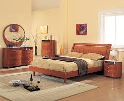 Emily white finish bedroom set features: 69 Emy Bedroom Set In Cherry High Gloss By Global