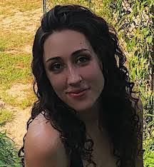 Madison Wray's Instagram, Twitter & Facebook