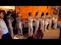 Zum 40 Geburtstag Fur Claudi Mama Mia Youtube Mama Mia Geburtstagslieder Geburtstag Lieder