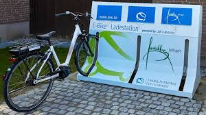 Aichach Friedberg Warum Passieren So Viele Schwere Unfalle Mit Dem E Bike Friedberger Allgemeine