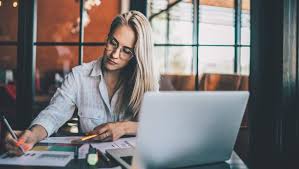 Find the right niche, source great products and sell them at a profit. Business Grunden Mit Amazon Fba Schritte Und Tipps Fur Den Start Agitano