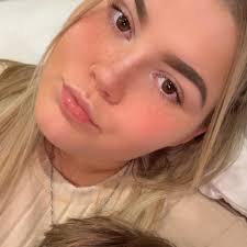 Hello All, Can anyone recommend a decent barber for my partner. He has a  skin fade. He usually goes to the Turkish barbers in Highworth but can't  seem to get hold of