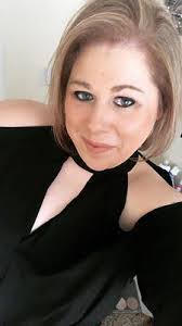 Amy Gerson's Instagram, Twitter & Facebook