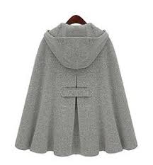Voir plus d'idées sur le thème manteau, manteau à cape, cape enfant. 9 Idees De Cape Fourrure Cape Fourrure Mode Manteau A Cape