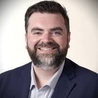 Colin Gardner's Instagram, Twitter & Facebook