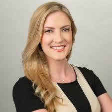 Amanda Brandeis's Instagram, Twitter & Facebook