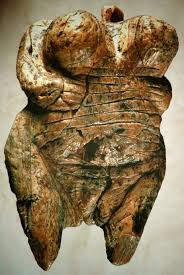Later more pieces were found and the sculpture was completely recomposed. 10 Oldest Arts In The World Oldest Org