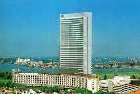 Merlin Hotel 1979 History Of Singapore Singapore Hotels Singapore Photos