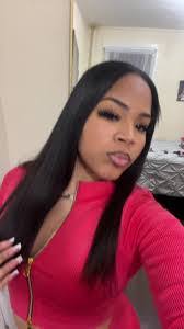 Marie Lofton's Instagram, Twitter & Facebook