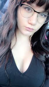 natural hair or dark ?