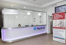 Preturile exacte pentru operatii estetice se stabilesc exclusiv in urma unui consult gratuit. Spitalul Medlife Dr Renert Gad