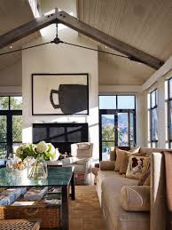 Napa Valley House By Kathryn Quinn Architects Modern Farmhouse Living Room Farm House Living Room Roof Styles