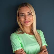 Sabrina Rollins's Instagram, Twitter & Facebook