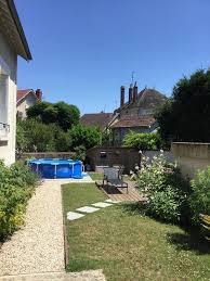 Charmante Maison De Ville Avec Jardin Et Piscine Auxerre France Booking Com