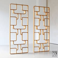 Mid Century Room Divider 1600 Each Last Seen For Sale At The Midcentury Show Lords Www Modernshows Dekorative Raumteiler Raumteiler Wande Stoff Raumteiler