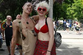 Check out the best instagram #regenbogenparade hashtags. Regenbogenparade 2019 Party Fur Mehr Toleranz Am Wiener Ring Innere Stadt