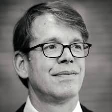 Kevin Lapp's Instagram, Twitter & Facebook