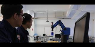 Diploma kejuruteraan elektronik (komunikasi) politeknik seberang perai. Tvetmara