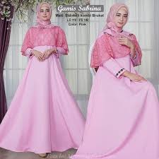 Model baju kebaya modern untuk pesta yang satu ini cocok sekali digunakan untuk kamu yang memiliki postur tubuh sedikit berisi dan tidak terlalu tinggi. Model Baju Gamis Pesta Cape Brukat Modern Terbaru Ryn Fashion