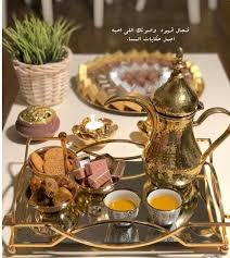 عربية تقديم الشاى والقهوة أو كما تسمى عربة الضيافة، تعتبر من أهم المقتنيات بداخل المنزل، فهي بجانب أنها قطعة ديكور رائعة ومميزة، فهي تكسب المنزل وصاحبة أناقة وفخامة عند تقديم. Ø£Ù„ÙƒØ³Ù†Ø¯Ø± Ø¬Ø±Ø§Ù‡Ø§Ù… Ø¨ÙŠÙ„ ØªØ¯Ø­Ø±Ø¬ Ø§Ù„Ø£ÙØ±ÙŠÙ‚ÙŠ ØªÙ‚Ø¯ÙŠÙ… Ù‚Ù‡ÙˆÙ‡ ÙˆØ´Ø§ÙŠ Guillotinpoilvet Com