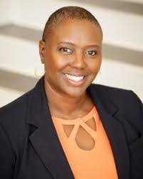 Latonya Cobb's Instagram, Twitter & Facebook