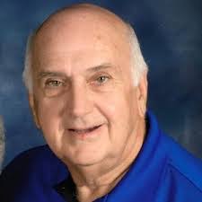 Thomas Quattlebaum's Instagram, Twitter & Facebook