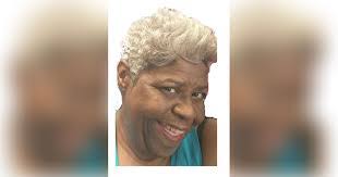 Danielle Worsham's Instagram, Twitter & Facebook