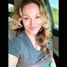 Tabitha Carmichael's Instagram, Twitter & Facebook