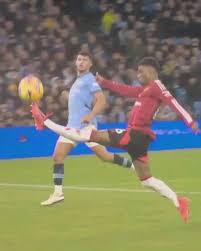 We can't blame Barca they were really brilliant especially pedri But Oblak  is really in form this season Barca made shots