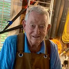 Happy Woodcraft Studio (@happywoodcraft) • Facebook