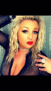 Tina Hatfield's Instagram, Twitter & Facebook