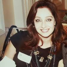 Erika Mesa (@errie77)