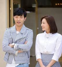 :heavy_minus_sign hopefully we will see a couple pictorial with song hye kyo and song joong ki :grinning: Running Man Teases Jin Goo And Kim Ji Won S Anticipated Appearance Soompi