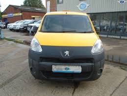 Image result for Jaune Carioca 2014 Peugeot
