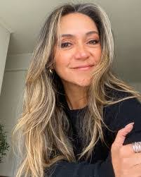 Bea Reyes's Instagram, Twitter & Facebook